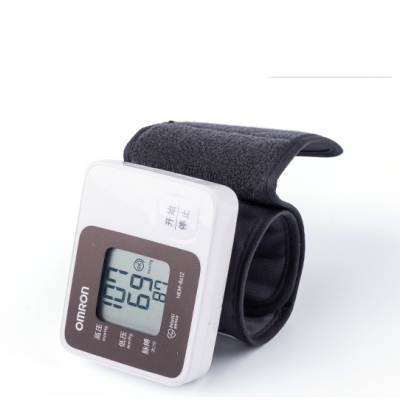 乐康医疗器械-大连欧姆龙电子血压计HEM-8612